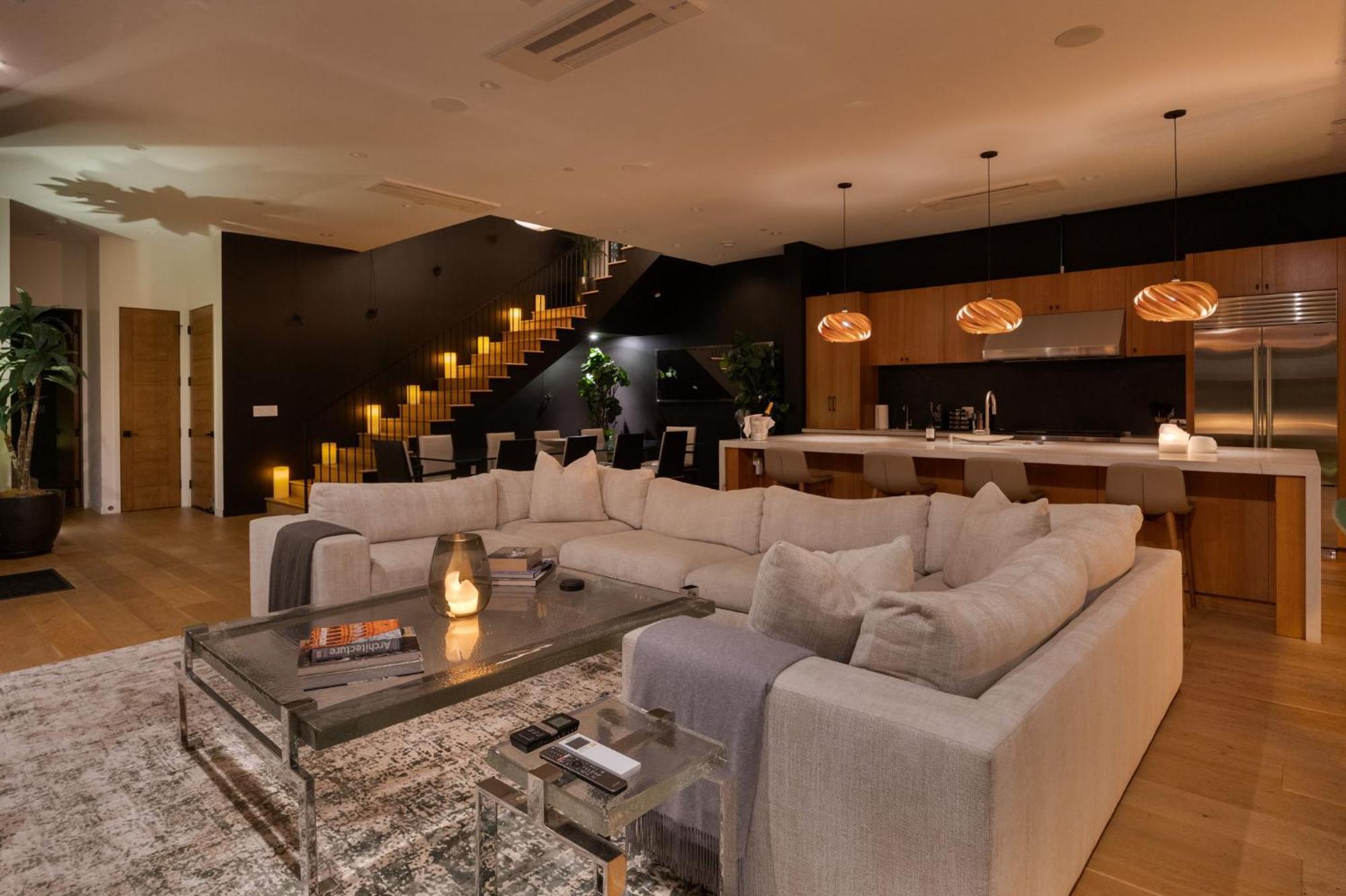 The Bella Venice - Luxury Interior Design - And Terrace Los Angeles